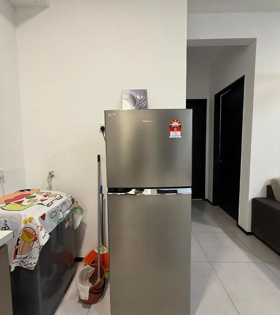 Crayon Shinchan 3R2B Seaview Suite George Town